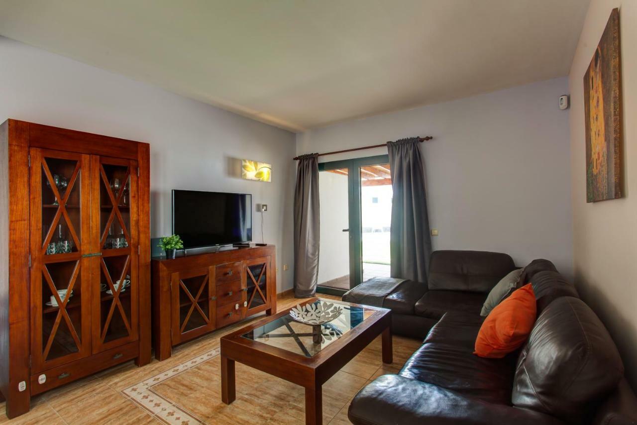 Villaantonia Private Huge Heated Pool And Super Fast Wifi Playa Blanca  Exteriör bild