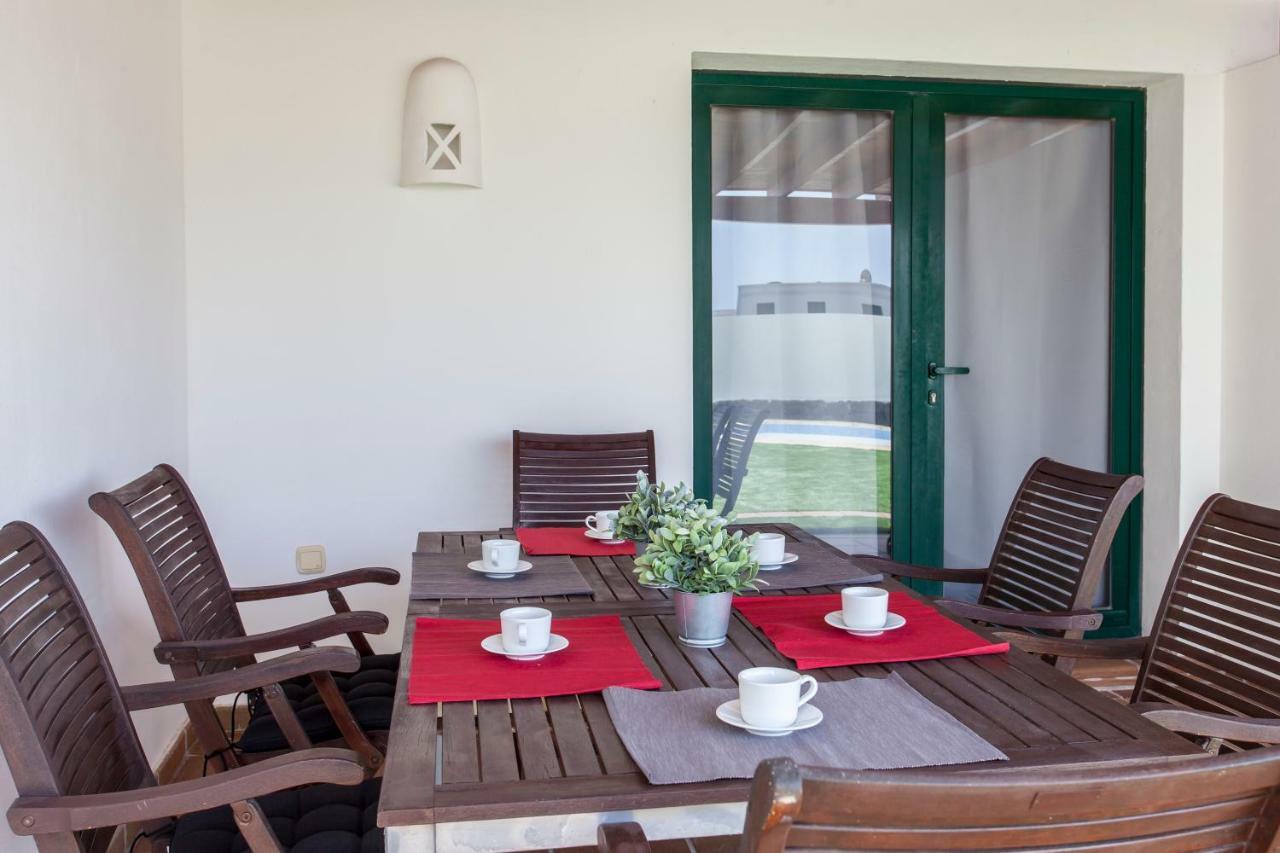 Villaantonia Private Huge Heated Pool And Super Fast Wifi Playa Blanca  Exteriör bild