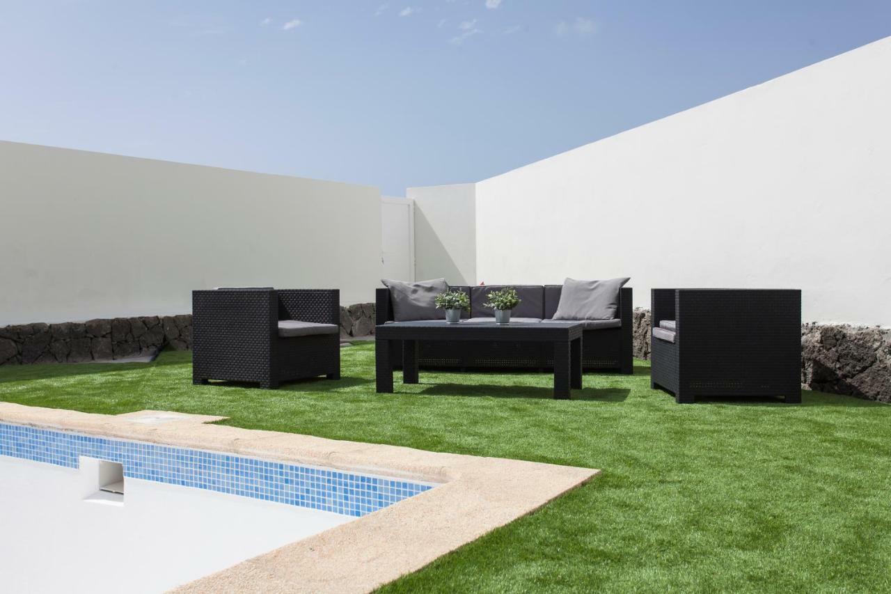 Villaantonia Private Huge Heated Pool And Super Fast Wifi Playa Blanca  Exteriör bild
