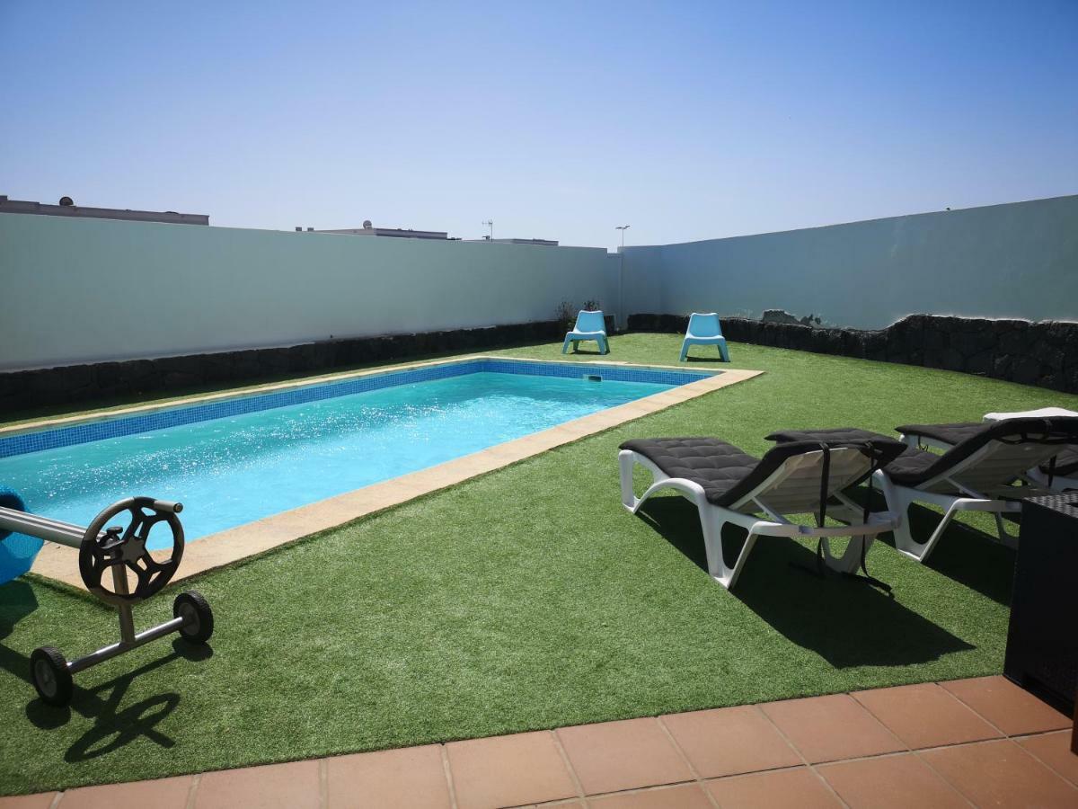 Villaantonia Private Huge Heated Pool And Super Fast Wifi Playa Blanca  Exteriör bild